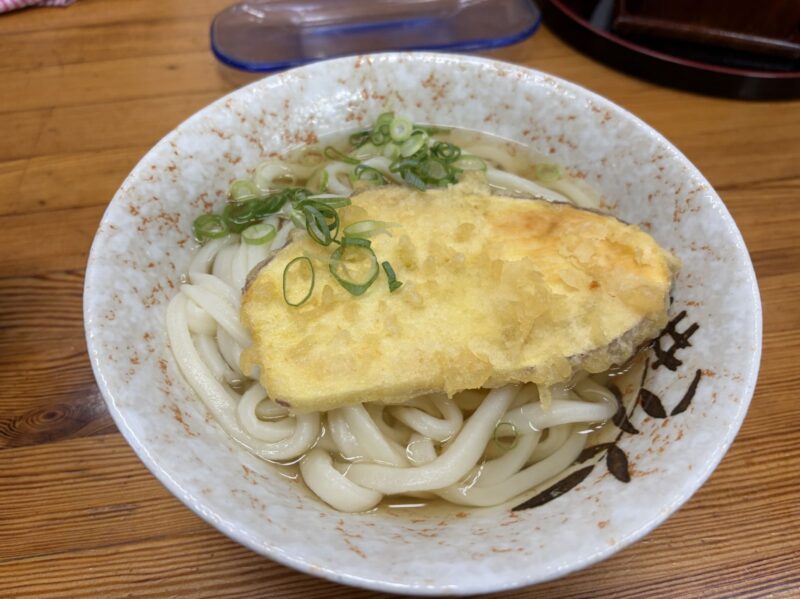 香川県のうどん店 さか枝